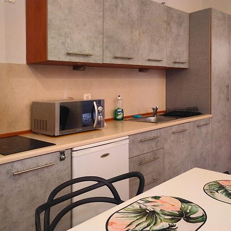Apartament Izaaka クラクフ エクステリア 写真